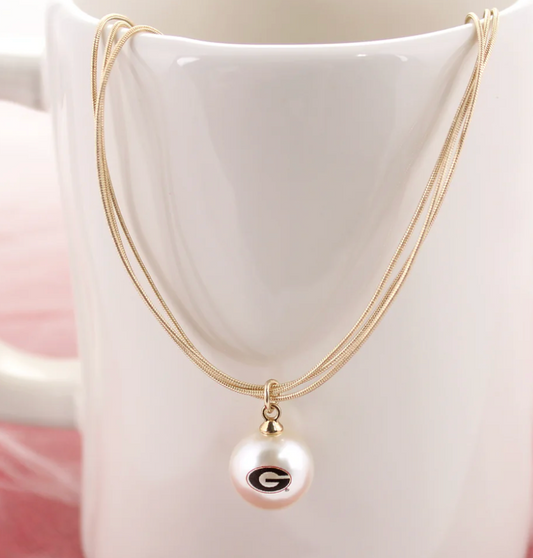 UGA 18” Super G Pearl&Gold Logo 3-Strand Necklace