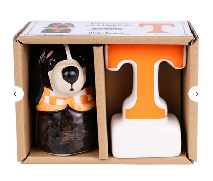 UTN Salt and Pepper Shakers Add Vols Pride to the Table